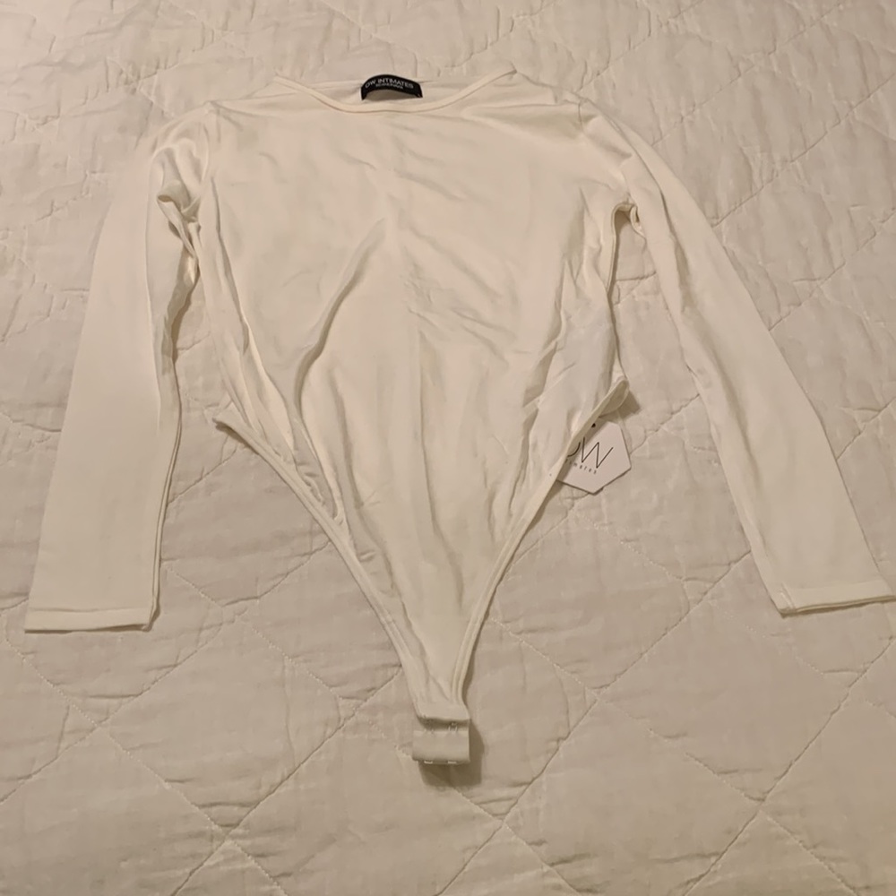 White Bodysuit - Picture 2 of 7
